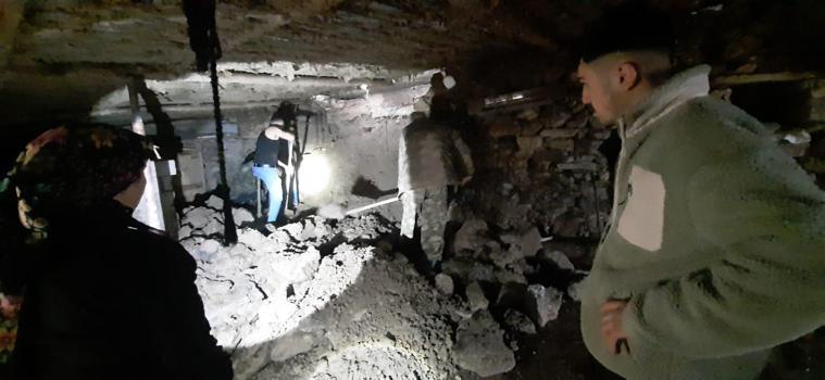 Sağanak nedeniyle çöken ağılda 6 keçi öldü