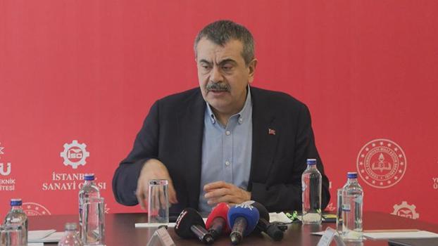 Bakan Tekin: Mesleki eğitim alan çocuklarımızın atölyede, fabrikada eğitim almasından niye rahatsız olabilirsiniz