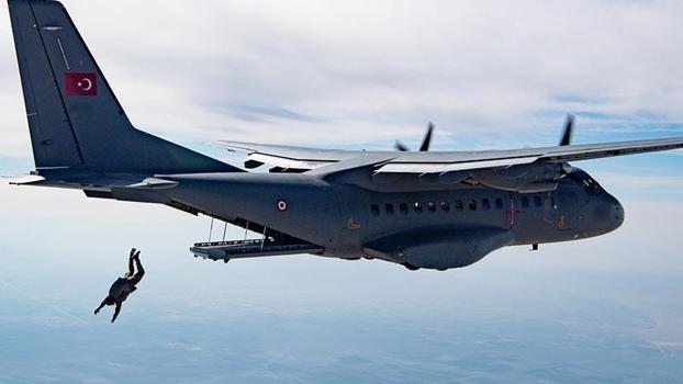 MSB: Serbest Paraşüt Atlayışları başarıyla tamamlandı