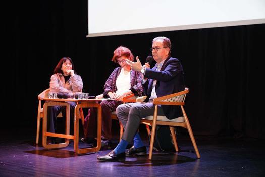 'Köy enstitüleri Türkiye Cumhuriyeti'nin eğitim ve kültür alanındaki en ilerici adımlarından biriydi'