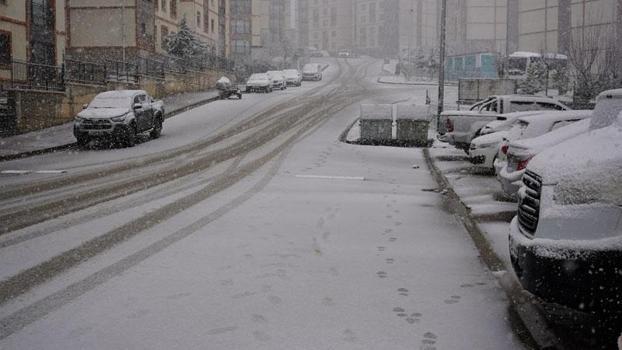 Şırnak’ta kar yağışı etkili oldu