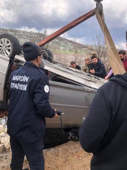 Mardin’de takla atan otomobilin sürücüsü yaralandı
