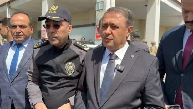 Şanlıurfa Valisi Hasan Şıldak: 4 öğretmen, 10 öğrenci, 1 polis memuru ve 1 kantin işletmecisi yaralandı
