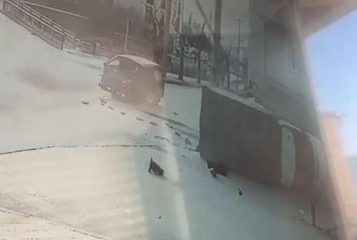 Kastamonu'daki 2 kaza kamerada: 4 yaralı