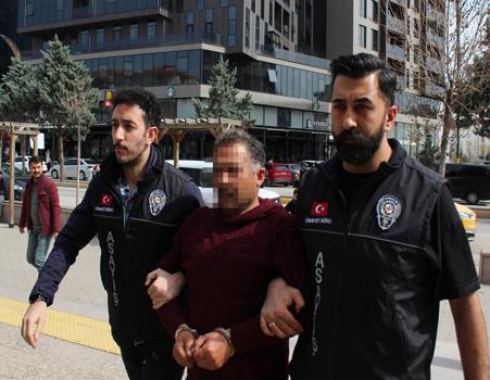 Evin kapısına 24 el ateş etti, eski kayınpederini öldürdü (2)