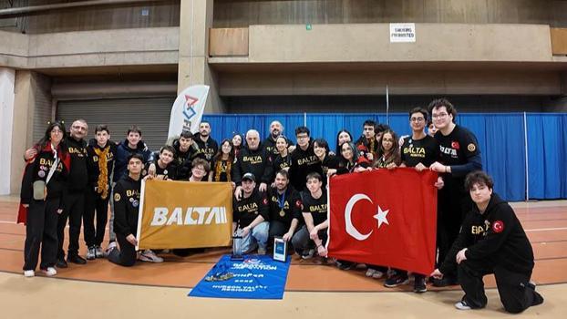 Bahçelievler Anadolu Lisesi 'Balta Robotics’ takımı ABD’de 1’inci oldu, hedef dünya şampiyonluğu