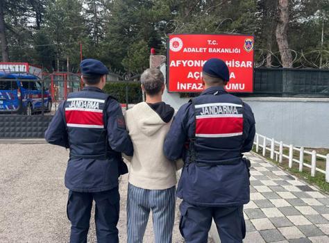 Jandarma aranan 55 kişiyi yakaladı