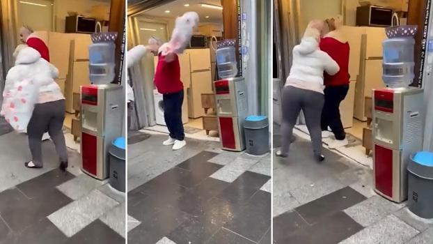 Şişli’de müşteriyle spotçu arasında 'Beni kandırdın' kavgası: Yumruk atıp poşet fırlattı