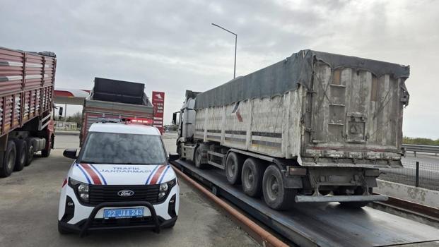 Taşıma sınırını aşan 2 kamyon işletenine toplam 120 bin lira ceza