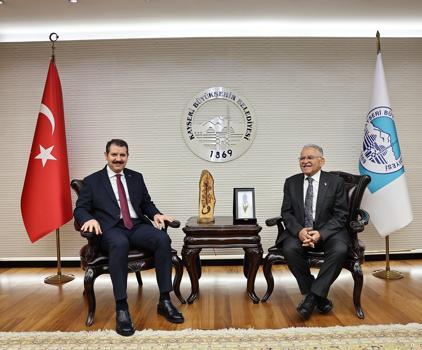 Milli Savunma Bakan Yardımcısı Ayhan, Başkan Büyükkılıç’ı ziyaret etti