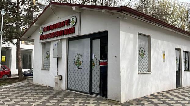 Bolu Belediyesi’ne yönelik soruşturma kapsamında jandarma 2 ayrı adreste arama yaptı