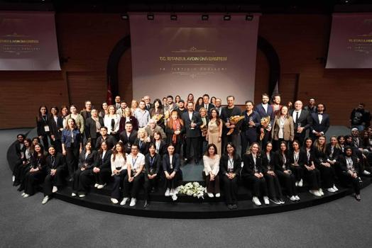 18’inci İAÜ İletişim Ödülleri sahiplerini buldu