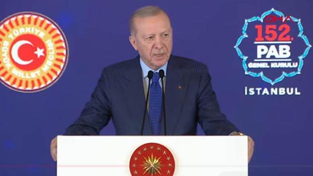 Cumhurbaşkanı Erdoğan PAB üyeleriyle bir araya geldiği toplantıda konuşuyor