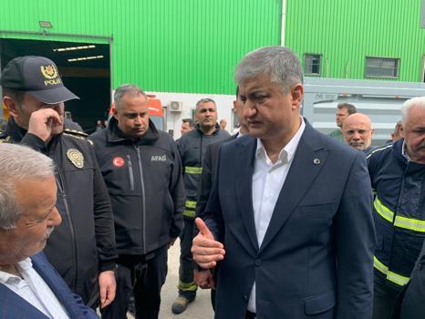 Adana'da geri dönüşüm tesisinde yangın (2)