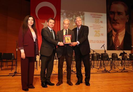 Köy Enstitüleri’nin 86’ncı yılında Aydınlanma Onur Ödülü sahibini buldu