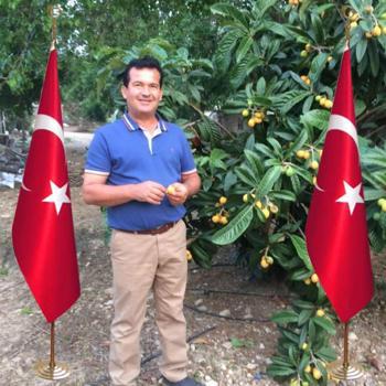 Merdivenden düşen eski muhtar yaşamını yitirdi