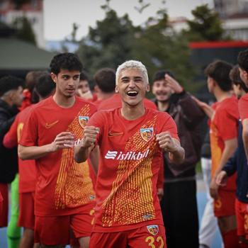 Kayserispor U-19’un genç sağ beki Demirel'den 27 maçta 5 asist