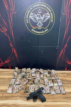 İzmir'deki ev yangınında uyuşturucu madde ele geçirildi; 10 gözaltı