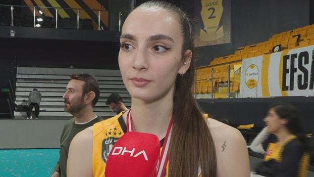 Berka Buse Özden: Böyle bir takımla kupayı kaldırdığımız için inanılmaz mutluyum