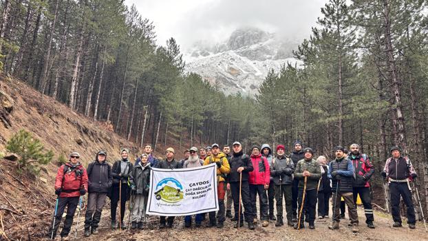 Doğaseverlerden Çay Deresi yürüyüşü