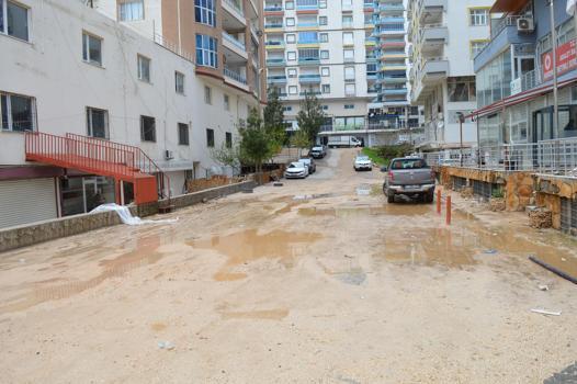 Mardin’de selden etkilenen alanlarda temizlik ve hasar tespiti başlatıldı