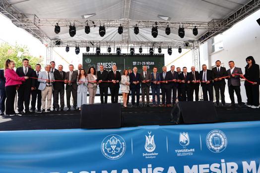 Mesir Ticaret Fuarı kapılarını 32'nci kez açtı