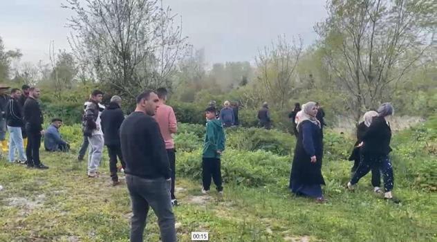 Sakarya Nehri'ne düşen çocuk için arama çalışması başlatıldı / Ek fotoğraflar