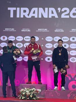 Cumhurbaşkanı Erdoğan'dan Rıza Kayaalp'e tebrik telefonu