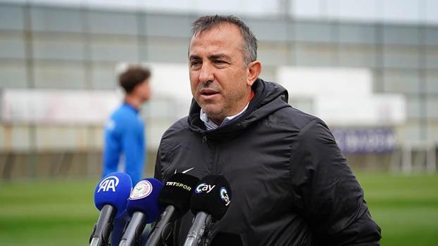 Çaykur Rizespor Teknik Direktörü Recep Uçar: Ligin telafisi olmayan son 4 haftasını oynuyoruz
