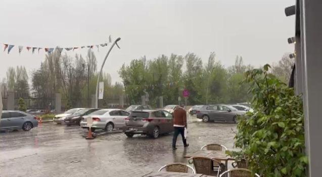 Ankara'da sağanak etkili oldu