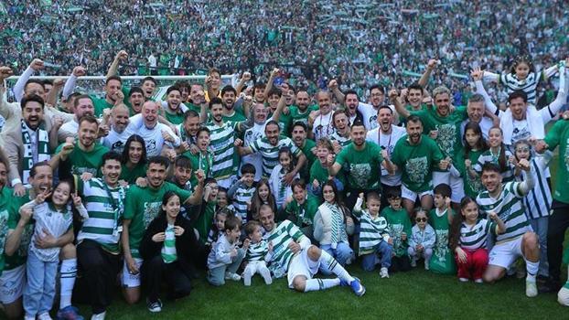 2'nci Lig şampiyonu Bursaspor, taraftar rekoruyla da Süper Lig şampiyonlarını geride bıraktı