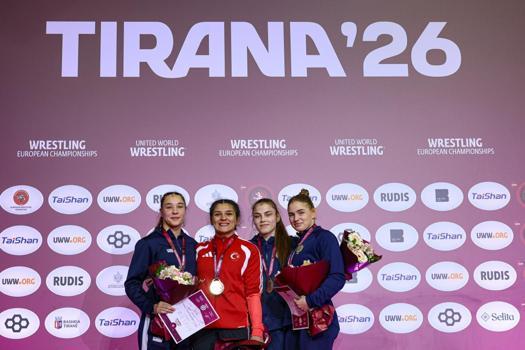 Nesrin Baş’tan Avrupa Güreş Şampiyonası’nda altın madalya / Ek fotoğraflar