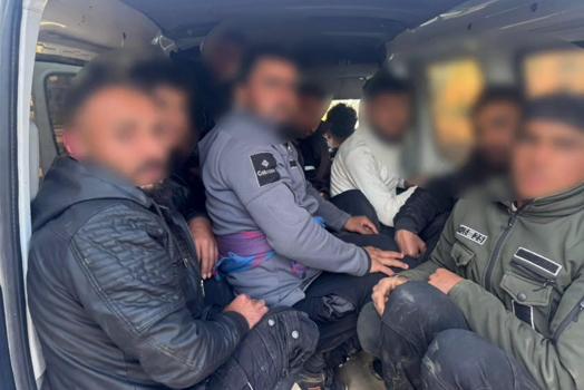 Hatay'da 10 kaçak göçmen yakalandı