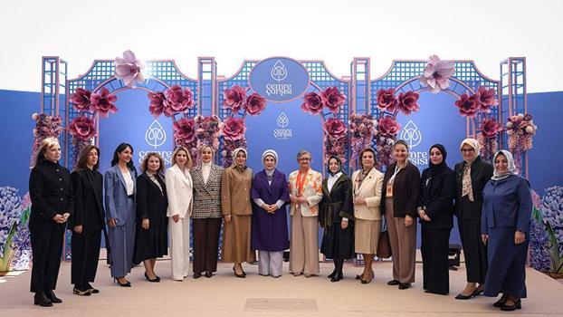 Cemre Çarşısı’nın kapıları iyiliğe açıldı