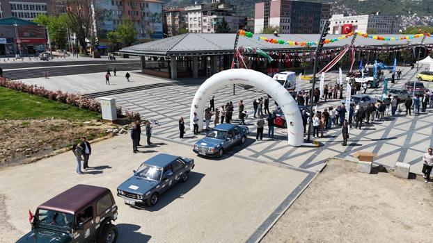 Bursa’da 13’üncü klasik otomobil turu düzenlendi