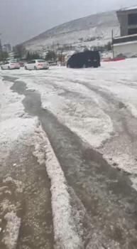 Elazığ’da dolu yağışı etkili oldu