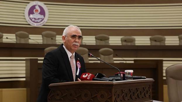 AYM Başkanı Özkaya: Mahkememiz 'aynı fiil' unsurunun belirlenmesinde oldukça hassas