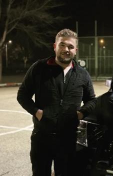 Park edip uyudukları otomobilin arka koltuğunda ölü bulundu