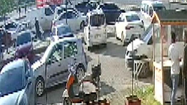 Kahramanmaraş’ta silahlı saldırı kamerada; 2 yaralı