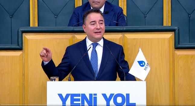 Babacan: Asgari ücret, çay ve simide bile yetmiyor