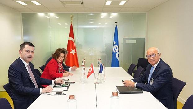 Bakan Kurum, Fransa’da