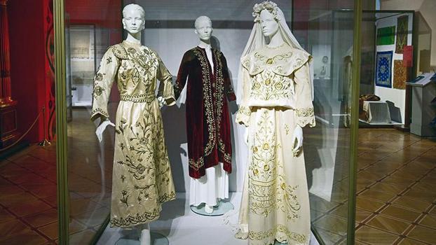 ‘Gelin Hazineleri’ Rusya’da Ermitaj Müzesi’nde sergilenmeye başladı