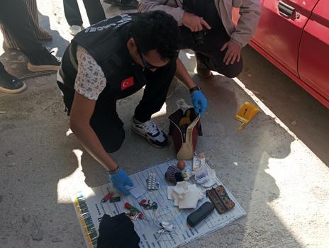 Altın hırsızları yakalandı