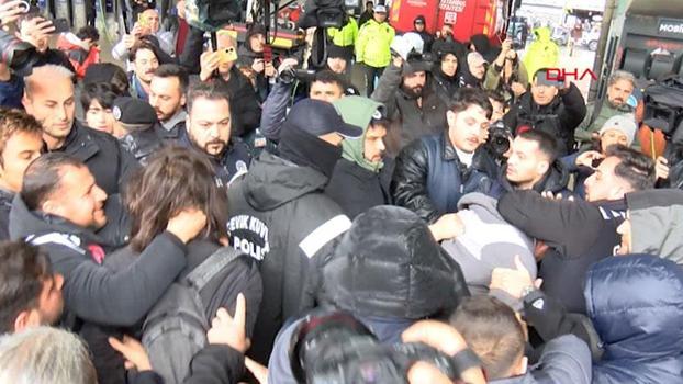 Mecidiyeköy'de izinsiz gösteriye polis müdahale etti; gözaltılar var