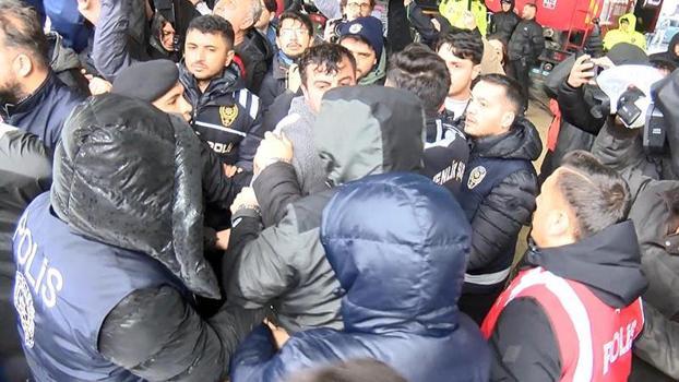 Mecidiyeköy'de izinsiz gösteriye polis müdahale etti; gözaltılar var
