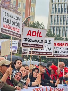 Ankara'da '1 Mayıs Emek ve Dayanışma Günü' kutlaması (2)
