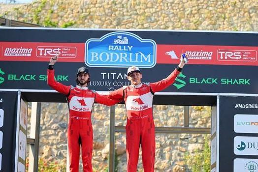 Bodrum Rallisi'nde kazanan Team Petrol Ofisi pilotu Kerem Kazaz oldu