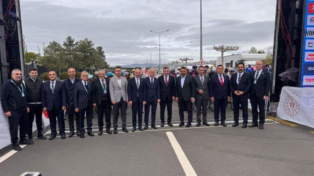 61’inci Cumhurbaşkanlığı Türkiye Bisiklet Turu’nun Ankara etabında start verildi
