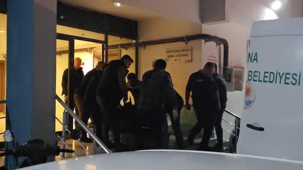 Evine gelen eski çalışan tarafından öldürüldü
