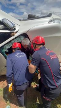 Osmaniye’de kamyonet devrildi: 2 yaralı